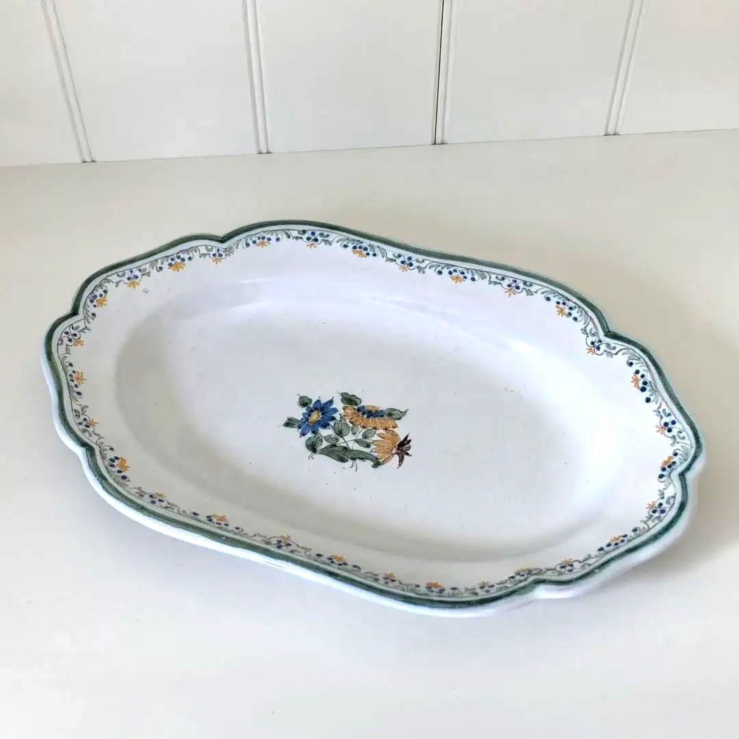 Moustiers プレート