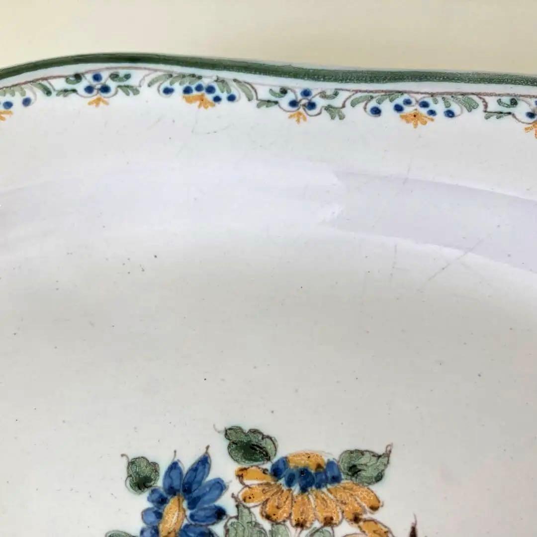 Moustiers プレート