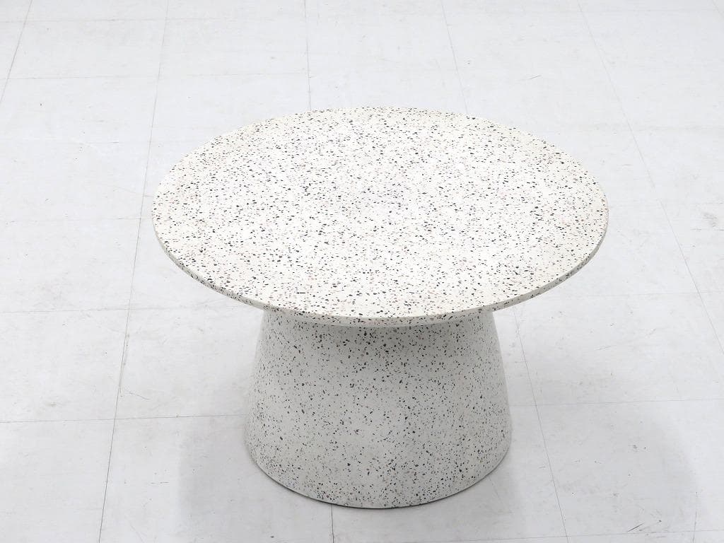 展示品　モーダエンカーサ　テラゾー　コーヒーテーブル　サイドテーブル　フンギ