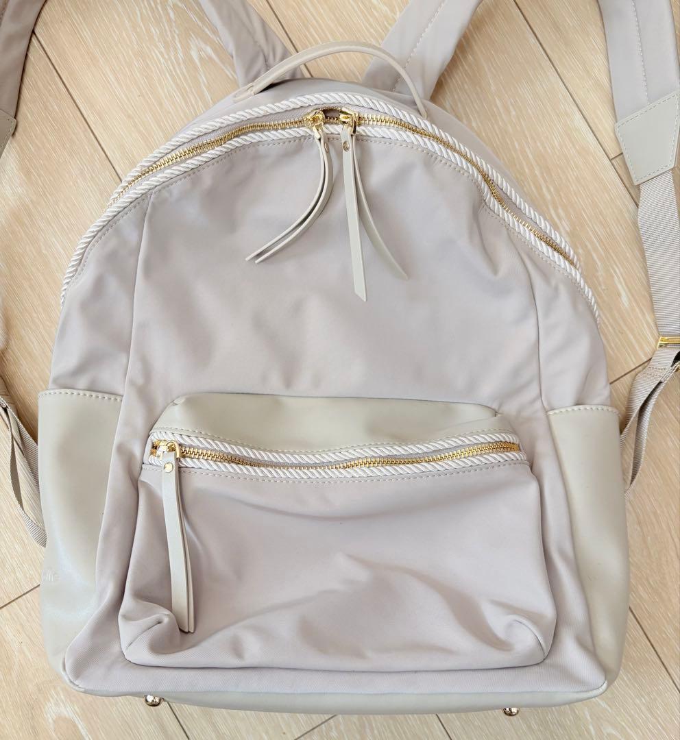 Maison Echelleメゾンエシェル　ツイストコードバックパック　ベージュ