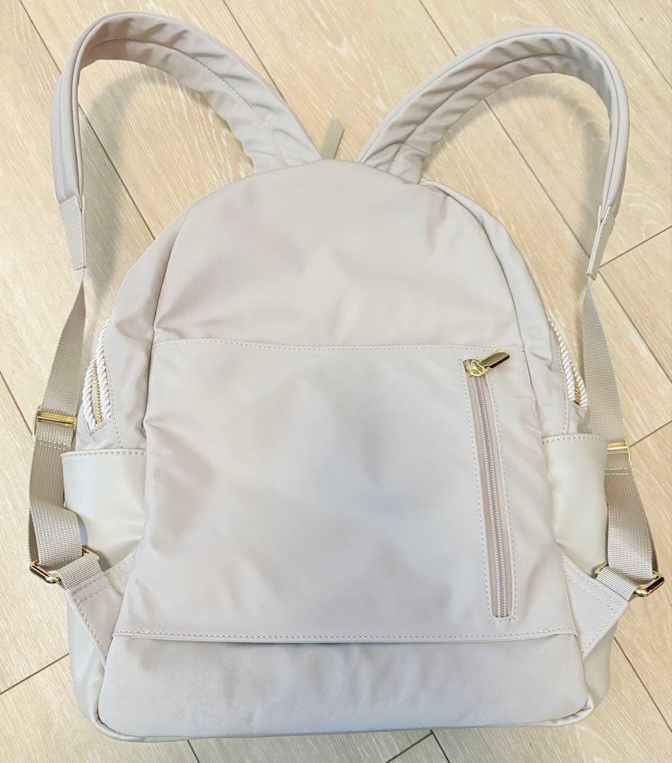 Maison Echelleメゾンエシェル　ツイストコードバックパック　ベージュ