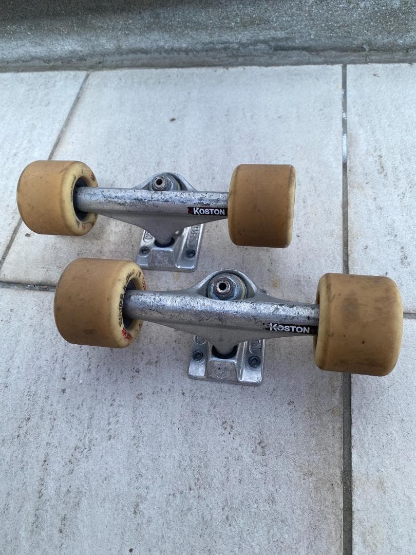 KOSTON スケートボード トラック ウィール ベージュホイール