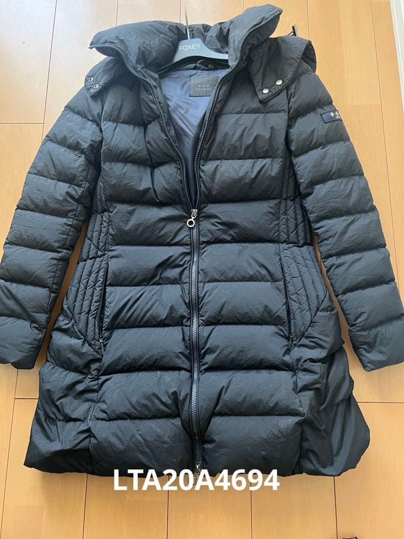 タトラス ダウンコート ポリテアマ LTA20A4694 ネイビー Mサイズ