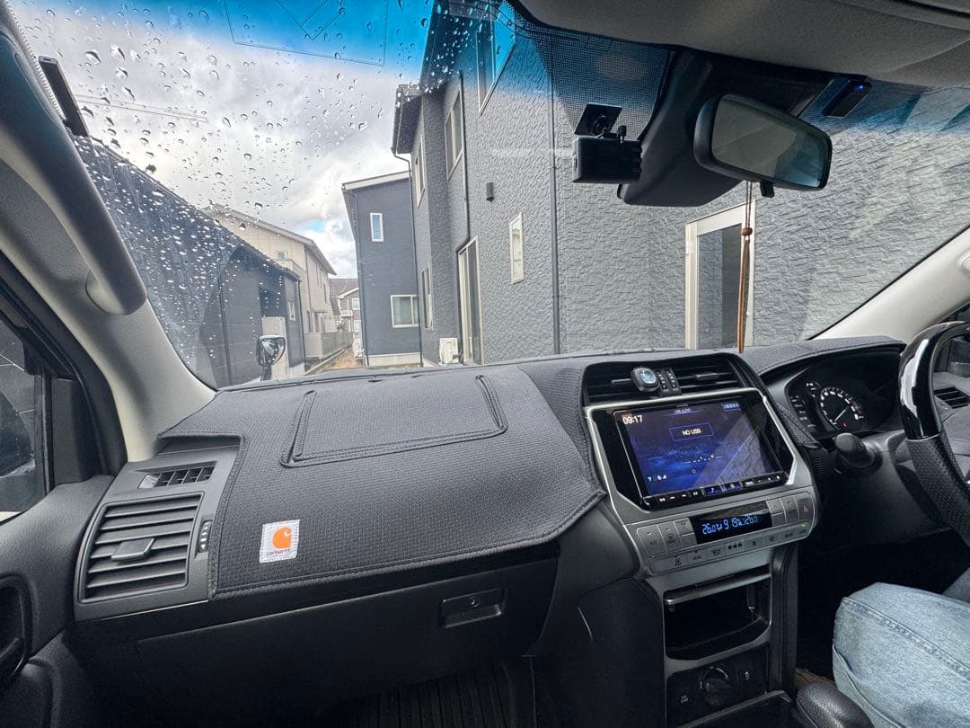 プラド150後期　ダッシュボードカバー