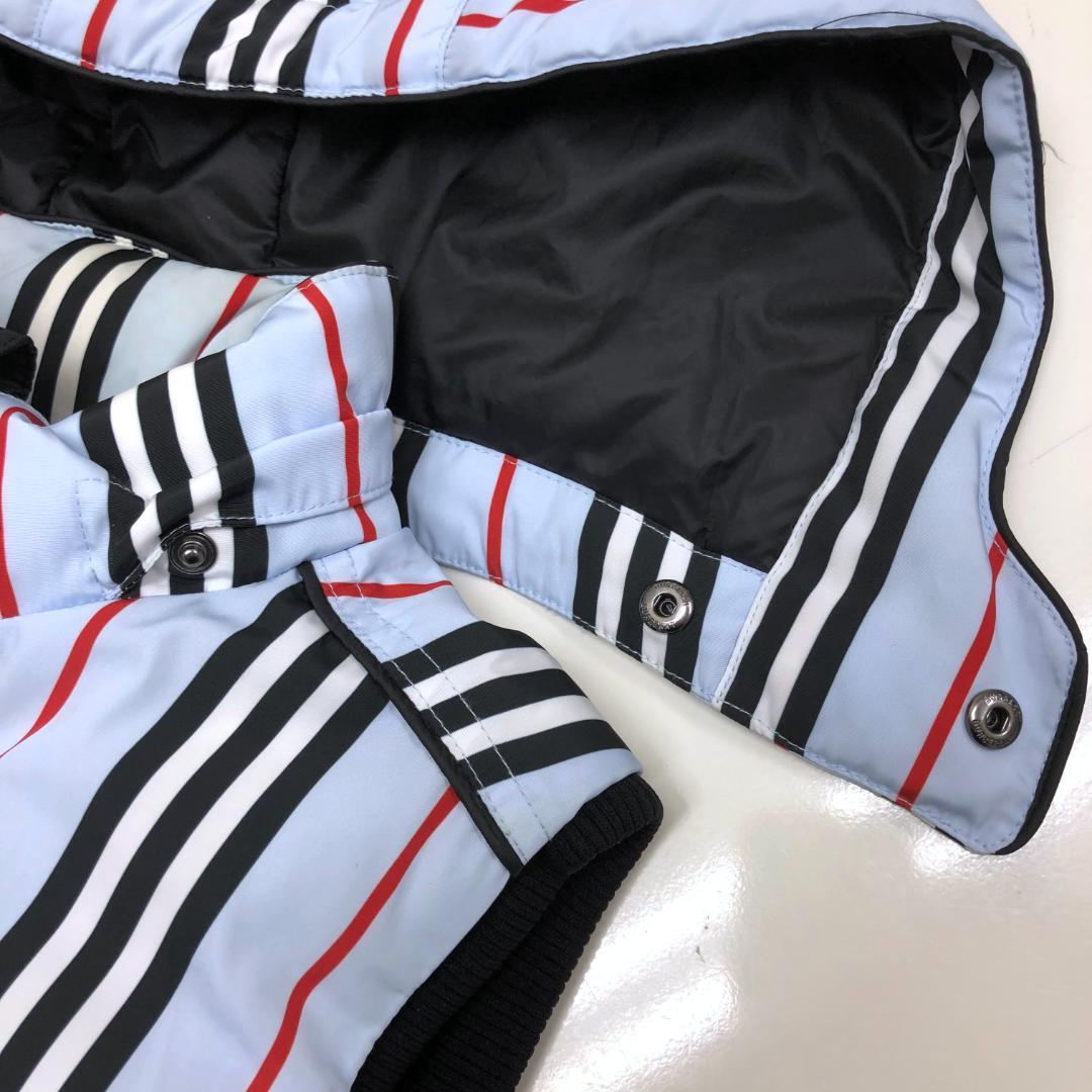 ☆美品☆バーバリー　ダウンベスト　ストライプ　ペールブルー　14Y　チルドレン