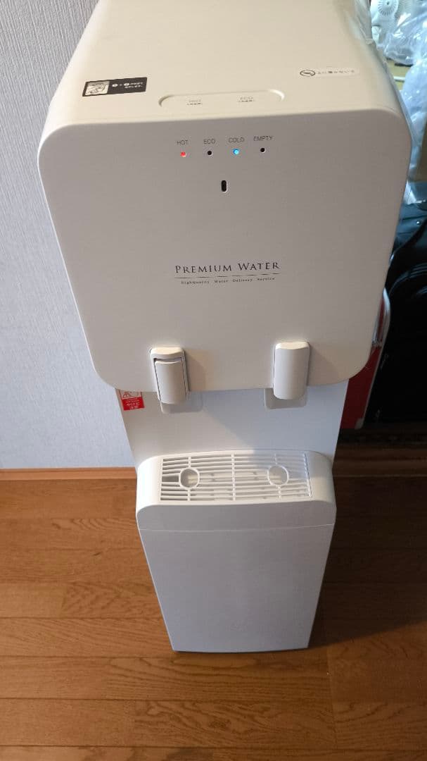 プレミアムウォーター ウォーターサーバー ホワイト