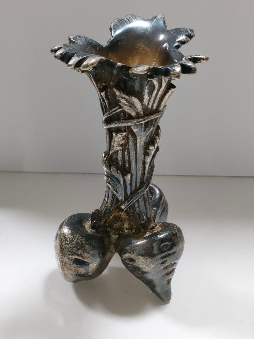 ●5022#0116　クリストフル/ミュージアム シリーズ 一輪挿し　3本人参