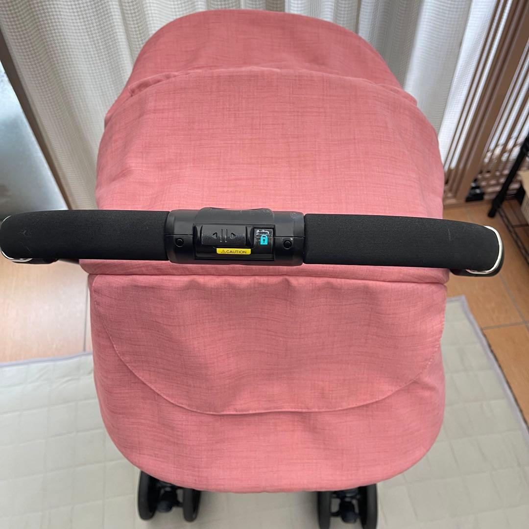 コンビ　ハイシート　両対面　ベビーカー スゴカルα 4キャス　コンパクト