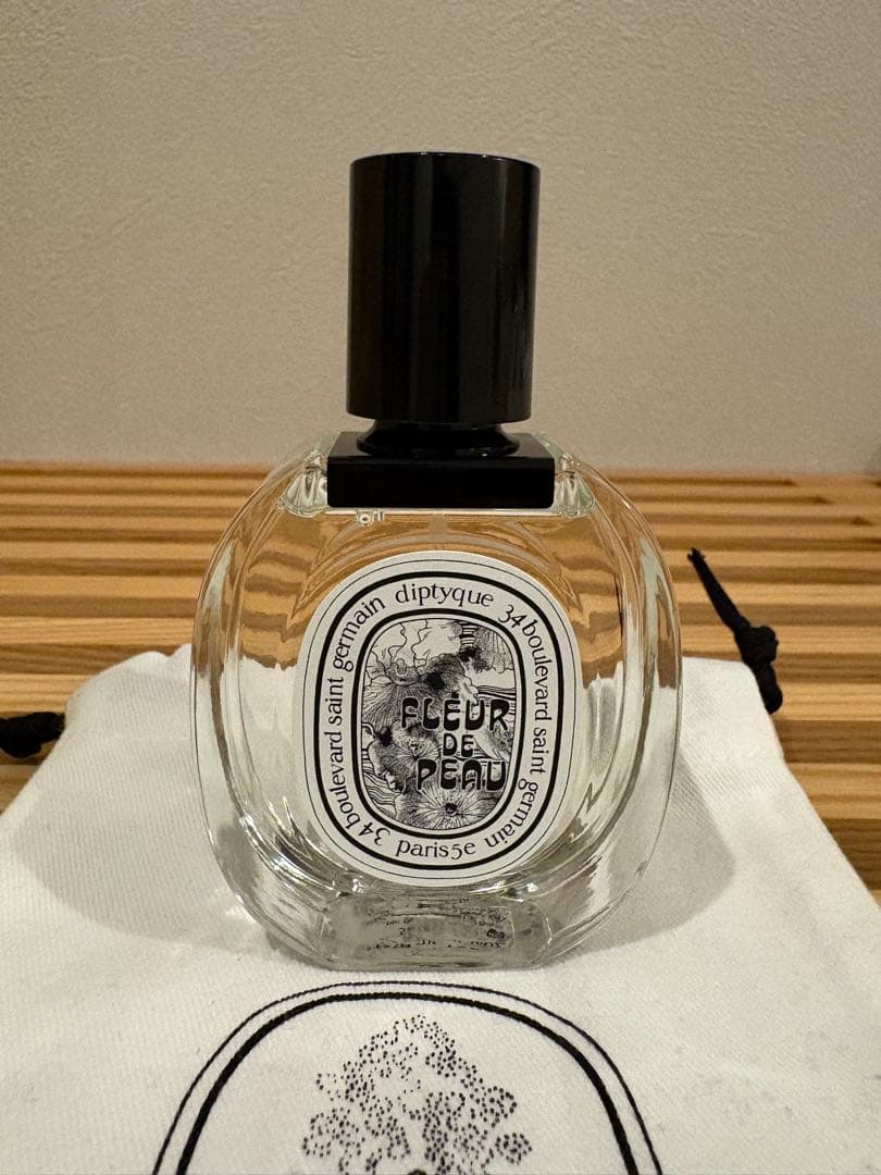 diptyque❤︎FLEUR DE PEAUオードトワレ＋ミニスプレー付き