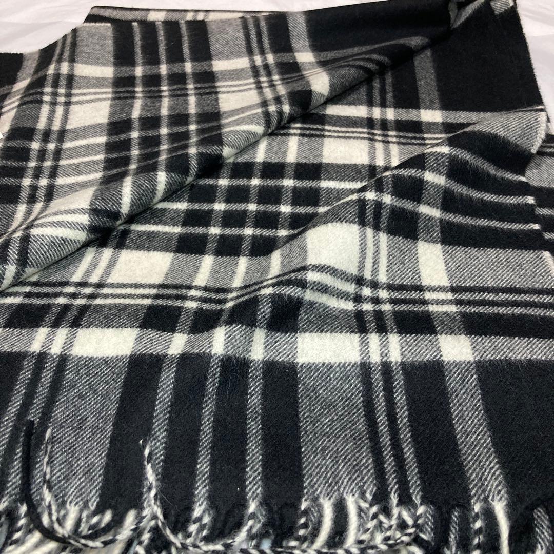 新品 ジョンストンズ カシミヤ100％ 大判ストール ブラック＆ホワイト