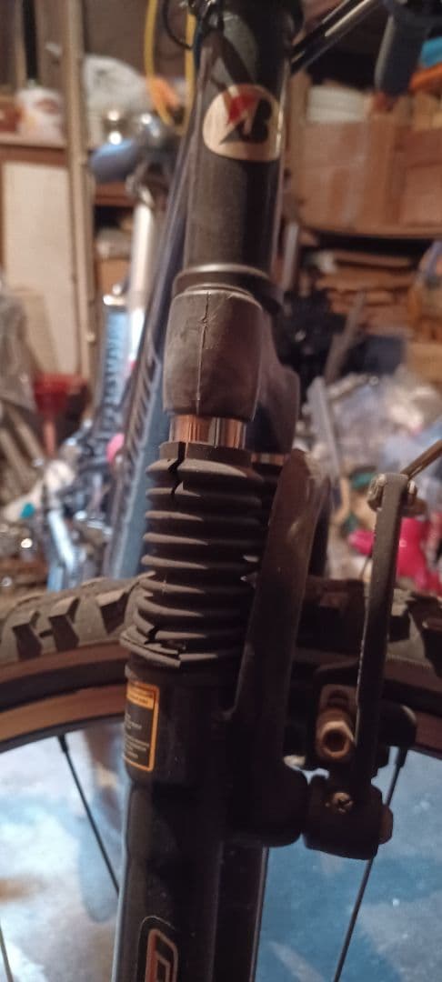 ブリジストン　クロスファイヤー　限定車 引き取り限定　レア