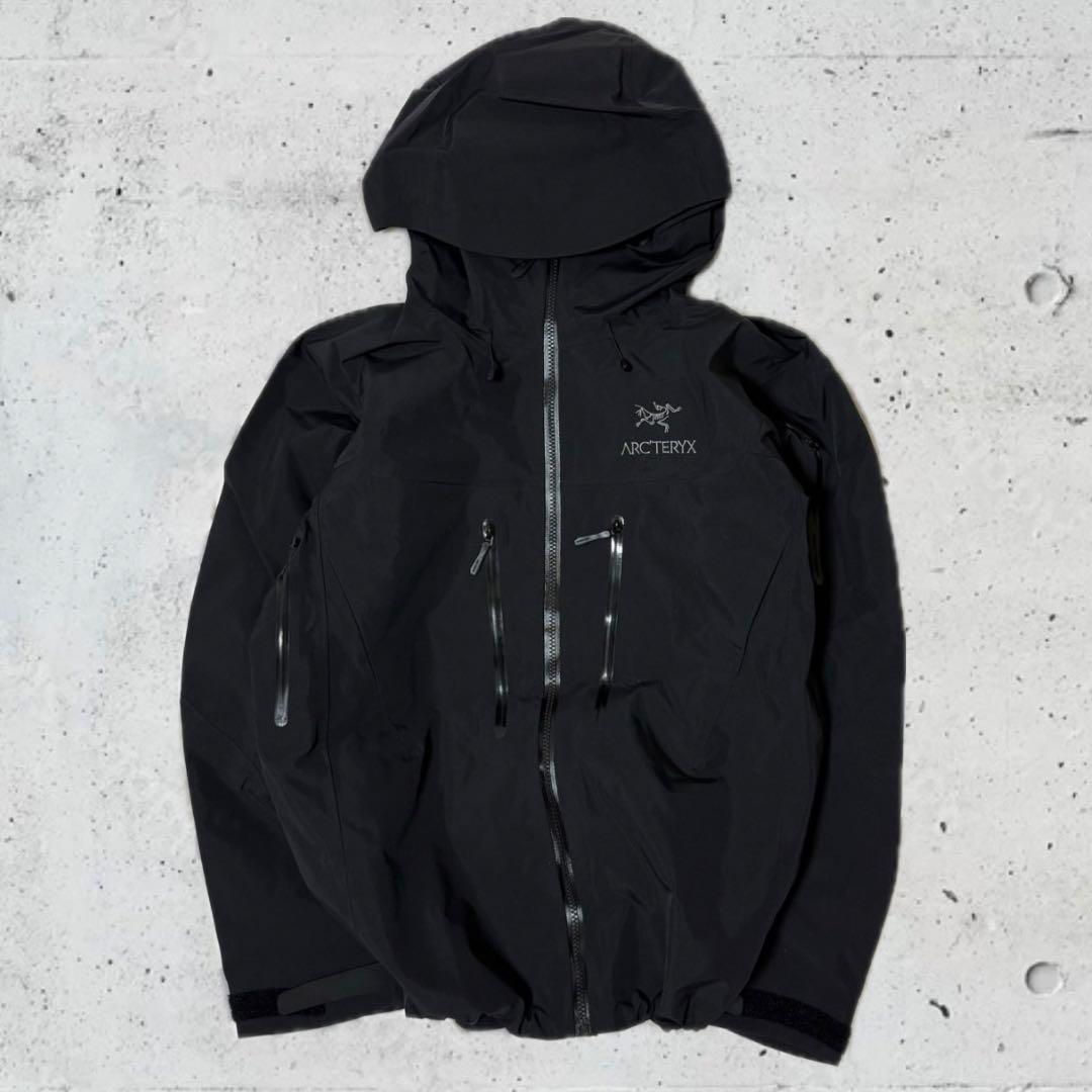 arc'teryx alpha sv gore-tex [新品] ブラック