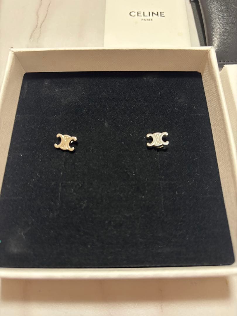 CELINE セリーヌピアス　シルバー