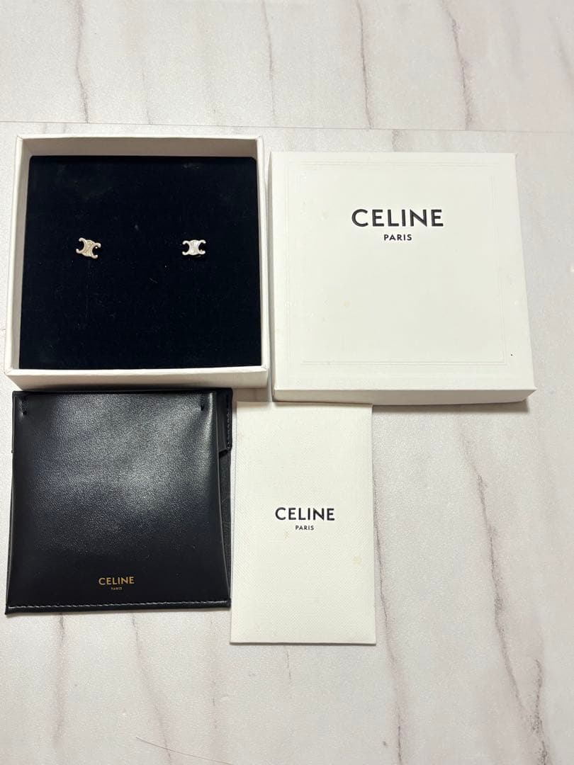 CELINE セリーヌピアス　シルバー