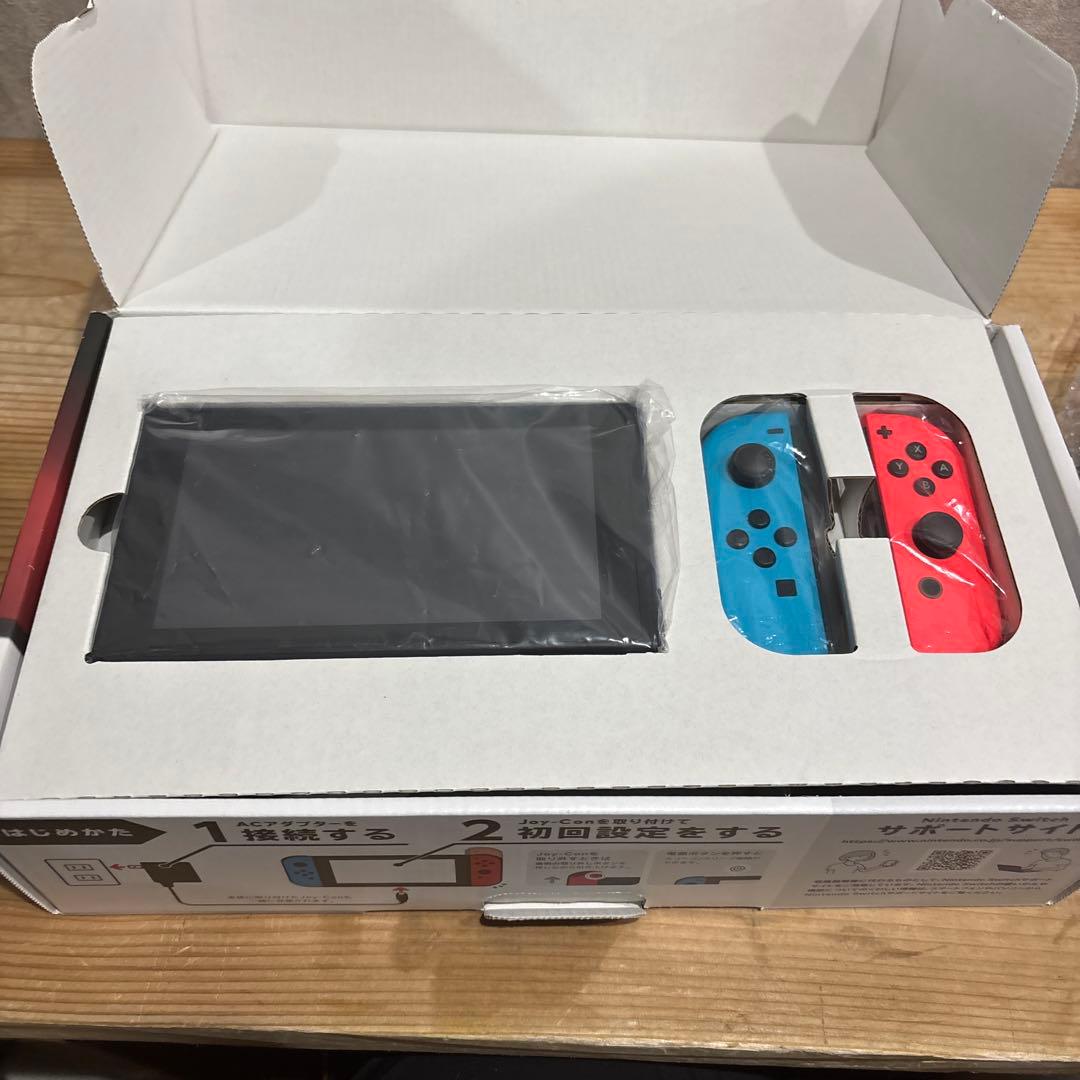 Nintendo Switch 本体　ネオンブルー/ネオンレッド
