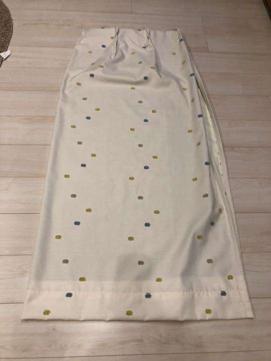 遮光　ドレープカーテン