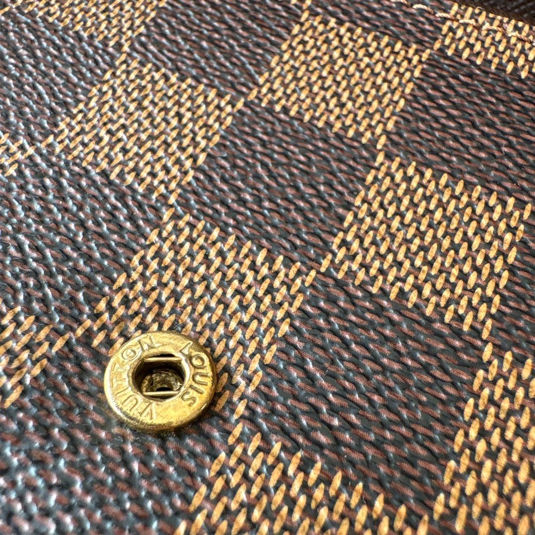 付属品付き！ルイヴィトンのL字ファスナー二つ折り財布ダミエ柄