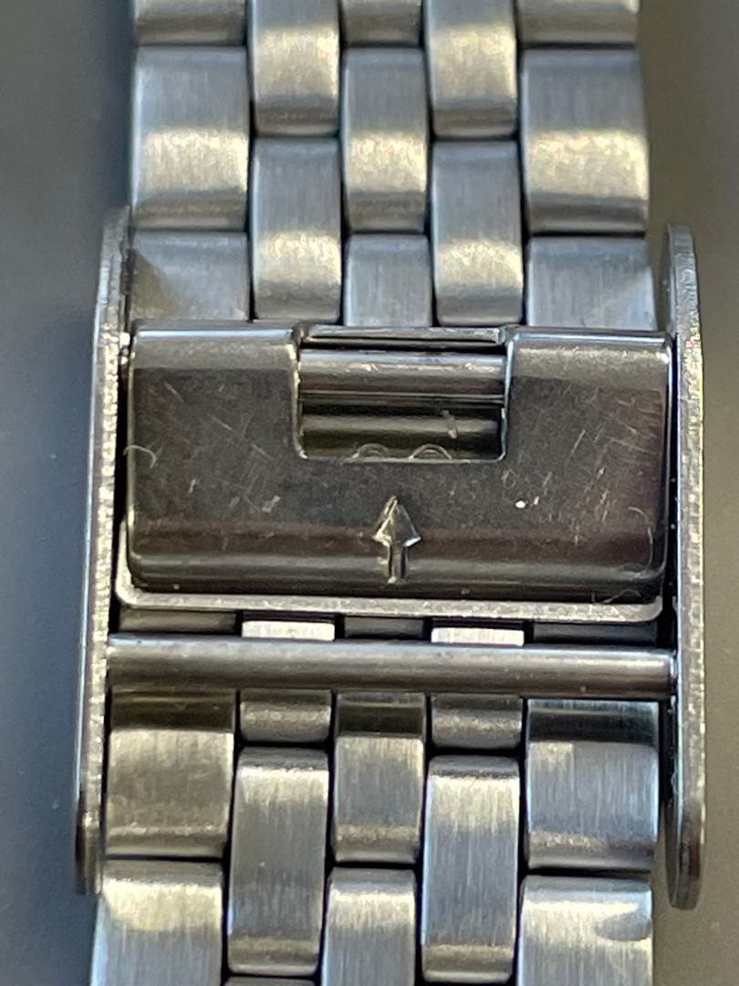 CASIO MQ-1000D-1A2DF ダイヤ入りチプカシ　チープカシオ