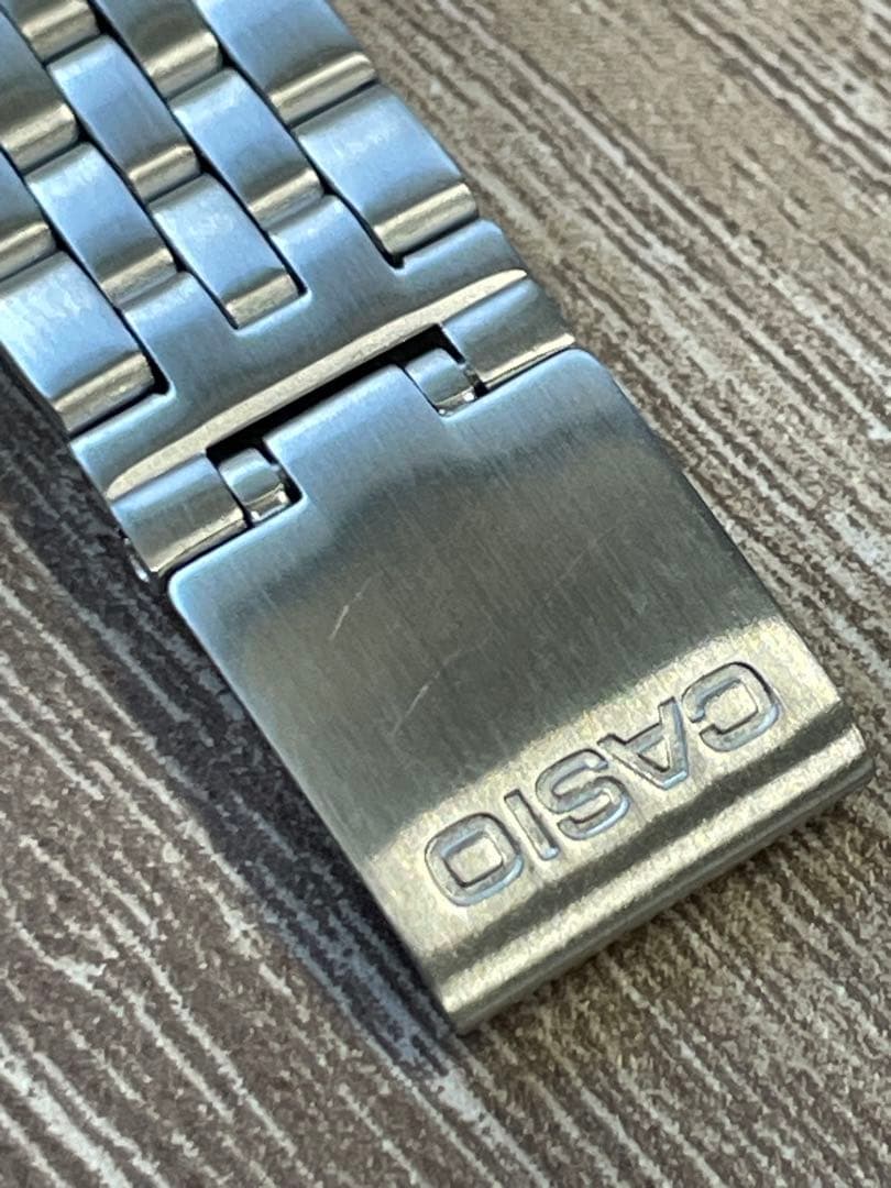 CASIO MQ-1000D-1A2DF ダイヤ入りチプカシ　チープカシオ