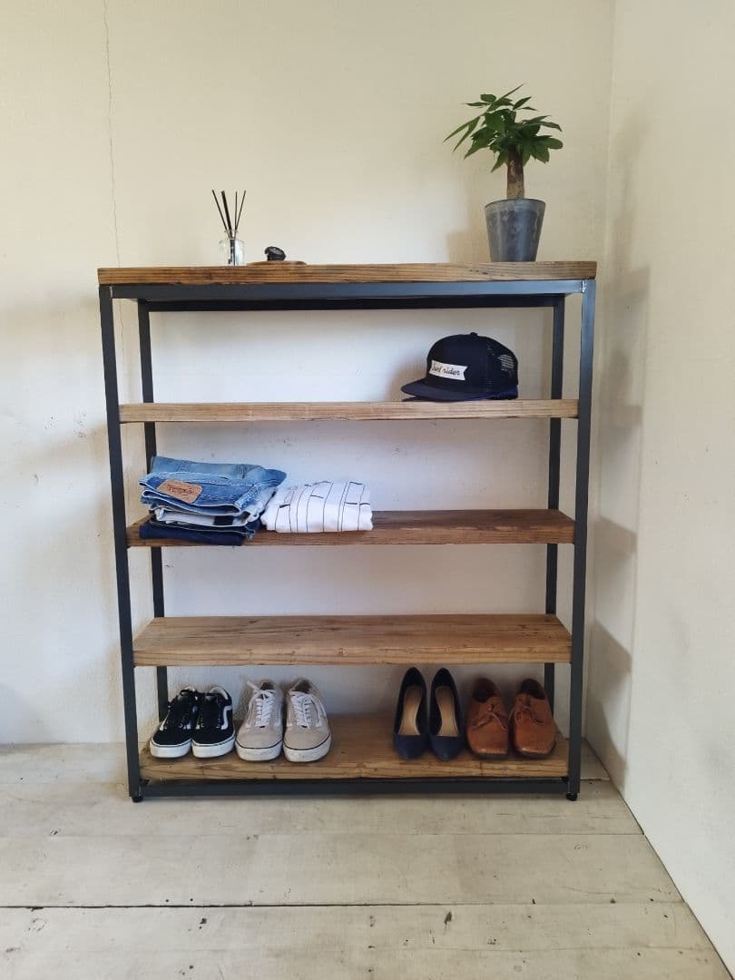 オープンシェルフ　アイアンシェルフ　アイアン家具　靴棚　什器　古材