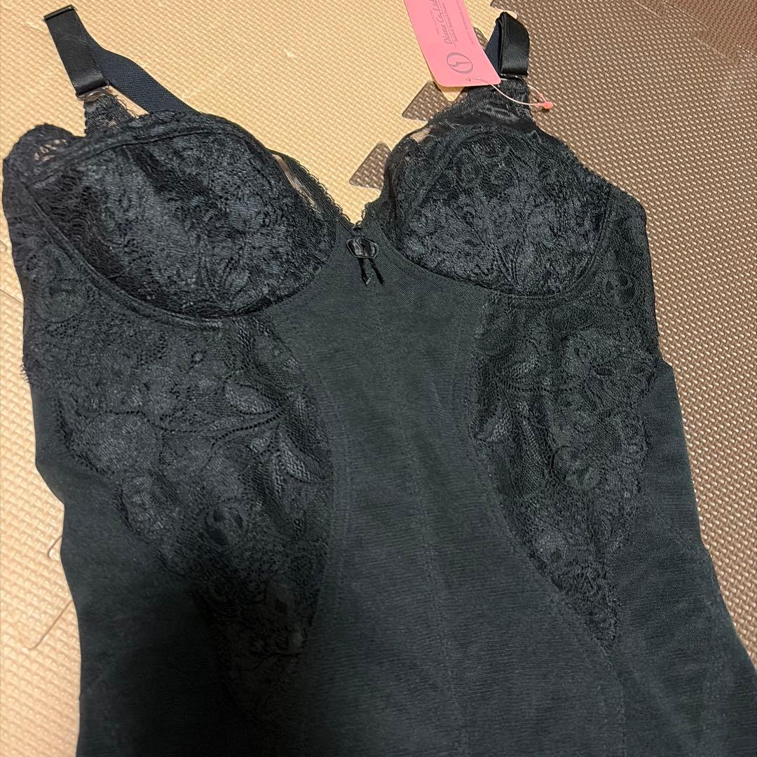 補正下着ダイアナ　ボディスーツ　B85L