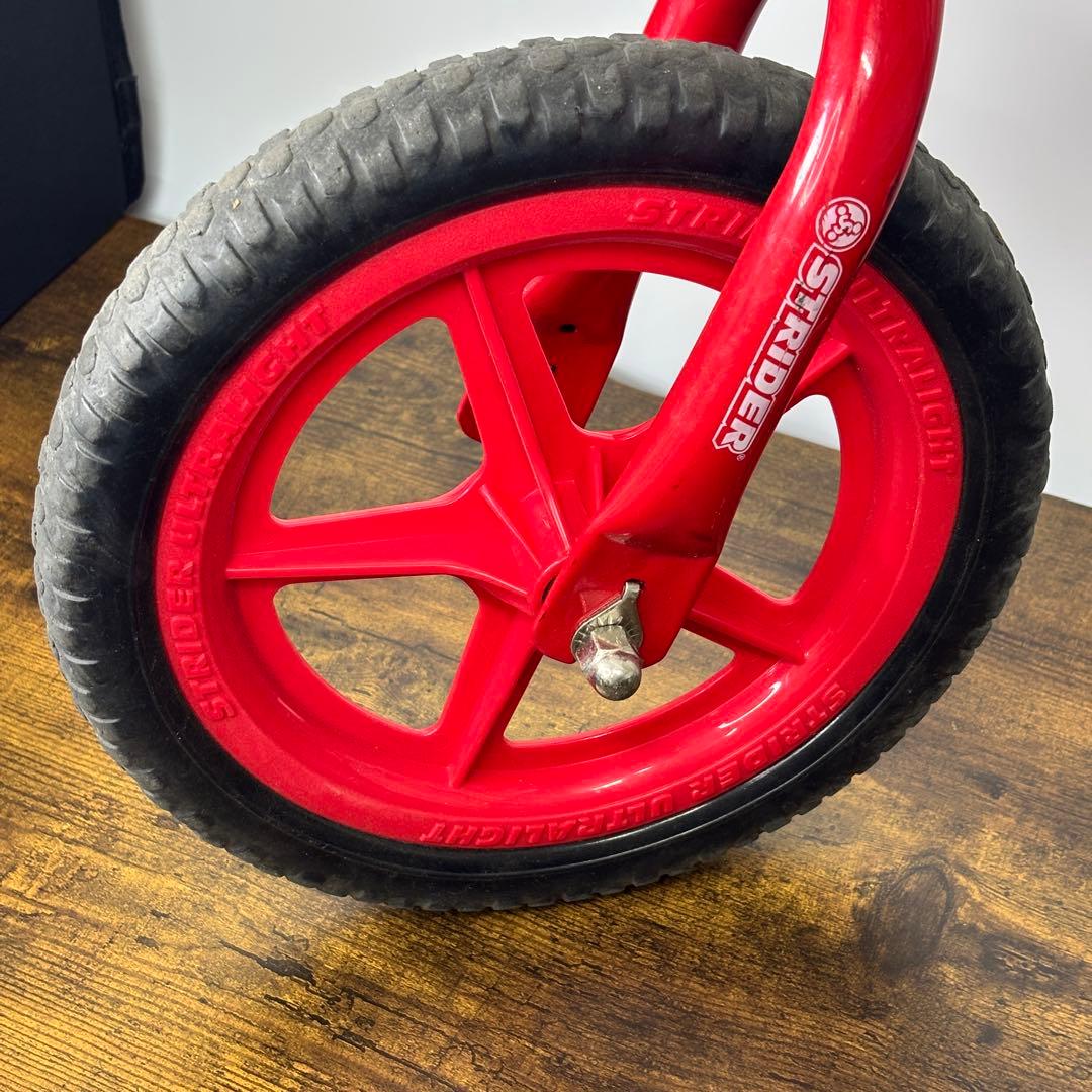 STRIDER ストライダー12インチ　スポーツ限定カラー トリコロール✨希少✨