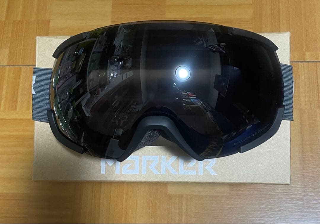 新品MARKER16:10+ブラック偏光レンズメガネ可スペアケース付38%OFF