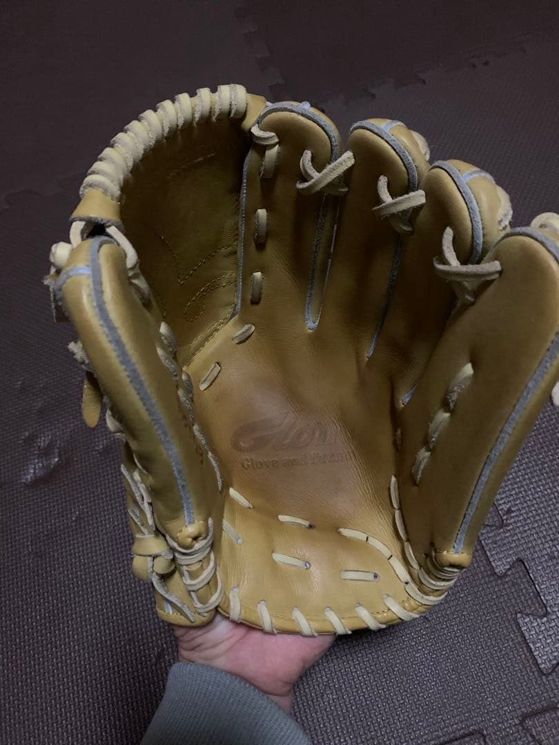 GLOM 硬式オーダーグラブ　投手用