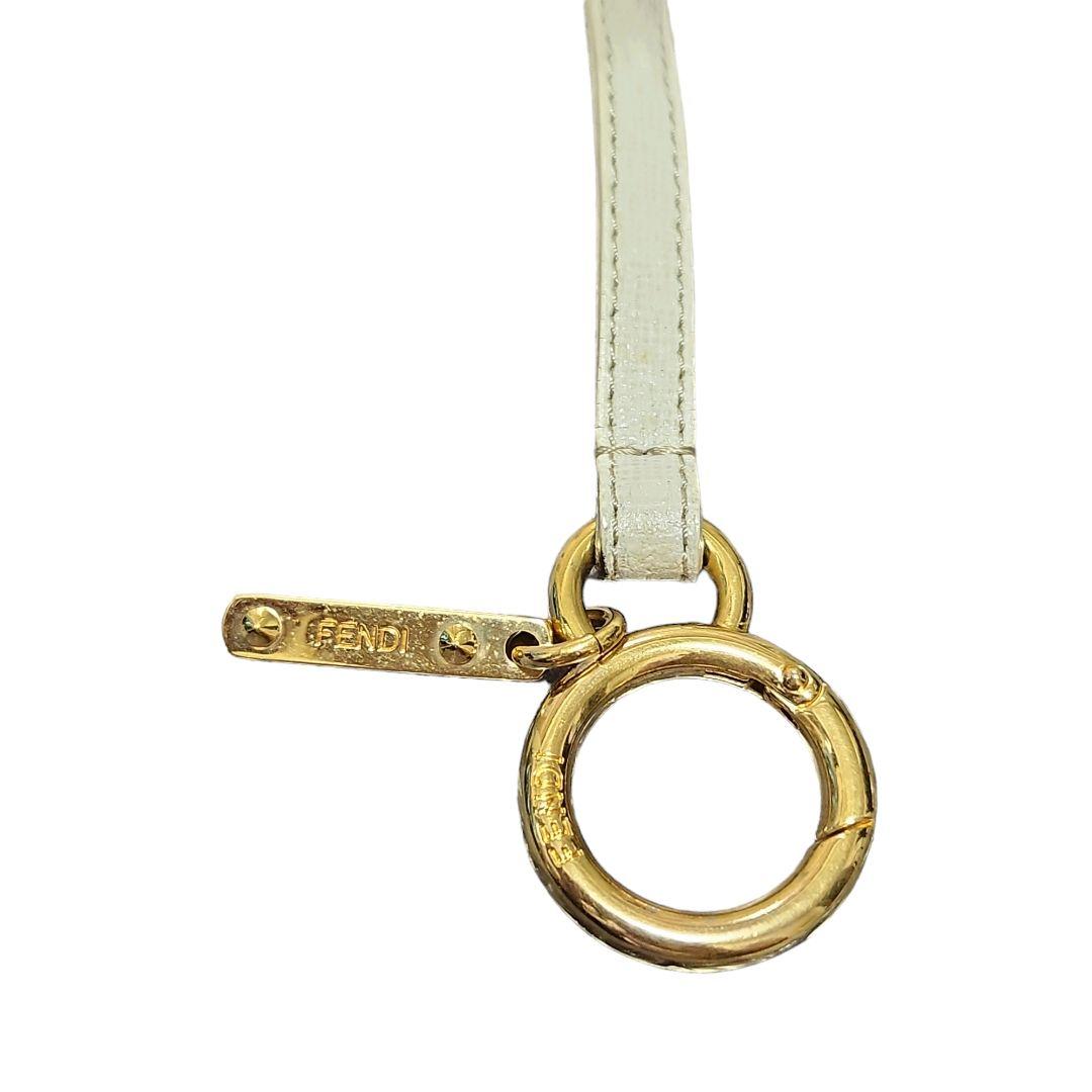 ファラ・フォーセット様 フェンディ セレリア ポンポンチャーム キーリングファー