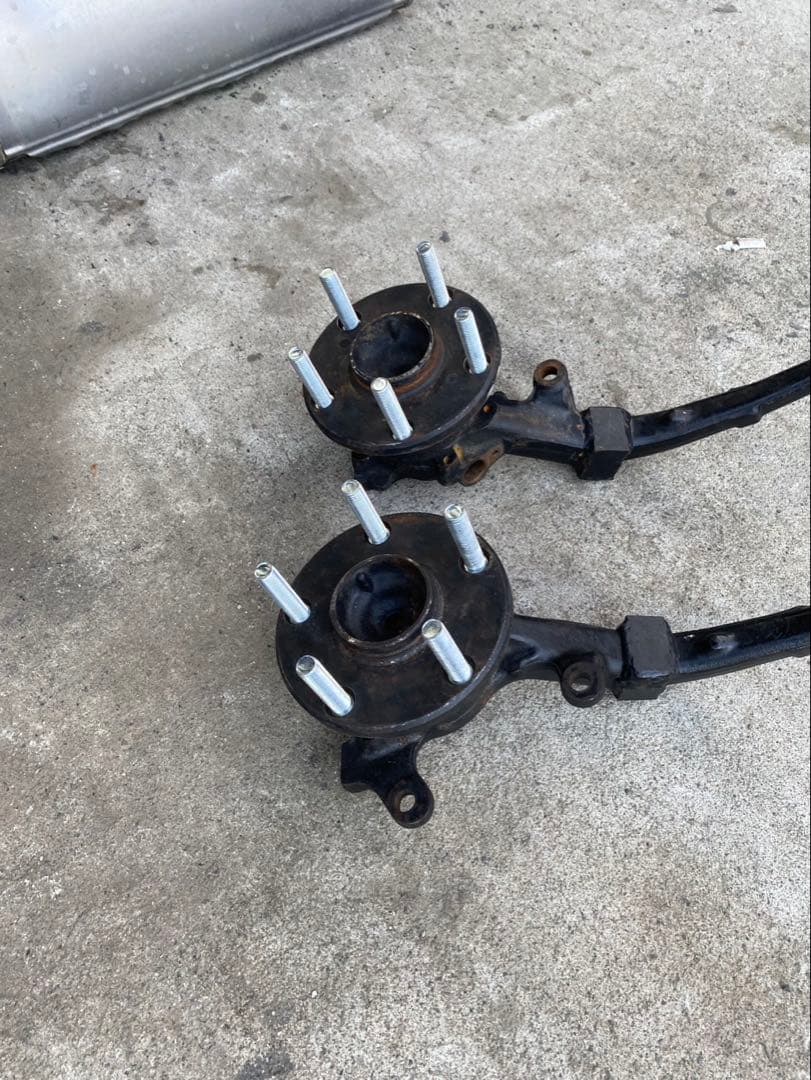 ハブボルト　ベアリング新品　ショートナックル