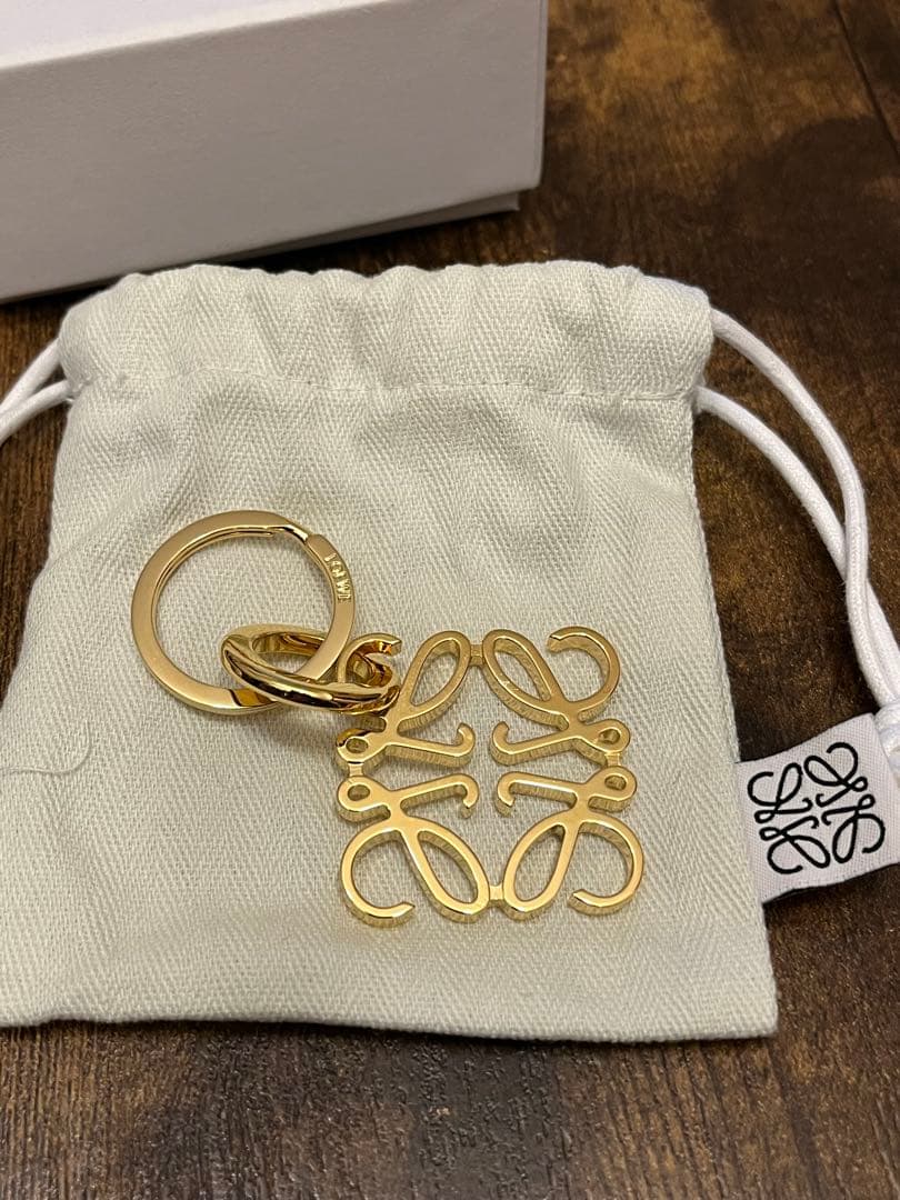 LOEWE アナグラムキーリング