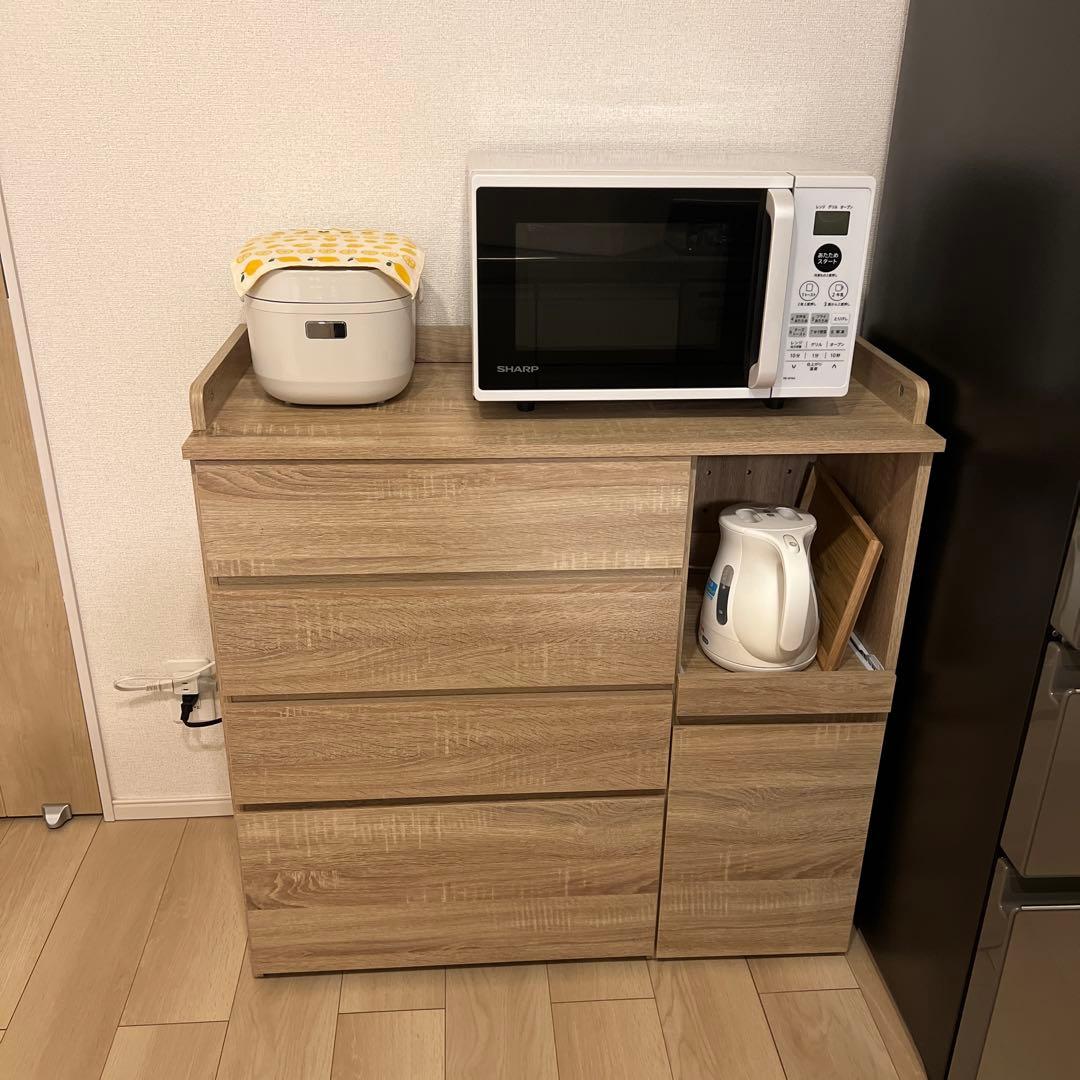 木目調キッチンカウンター（他の家電製品はつきません）