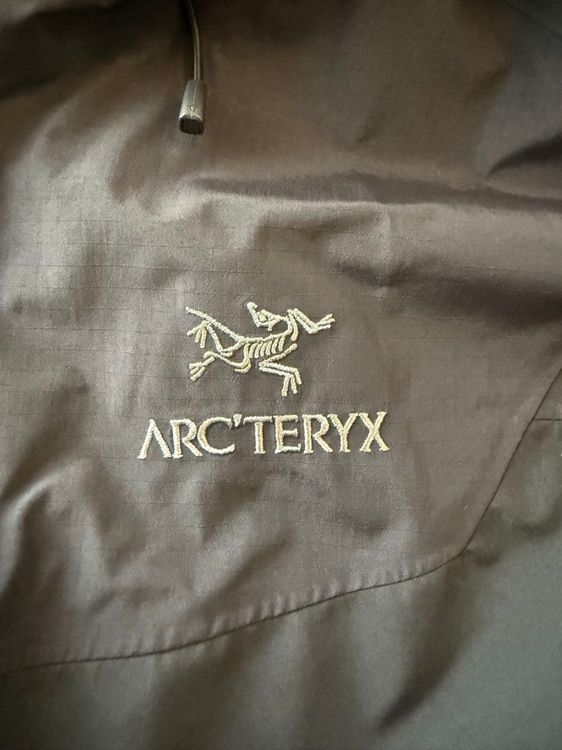 蒲焼きARC'TERYX ベータ LT ブラック ジャケット　レディース