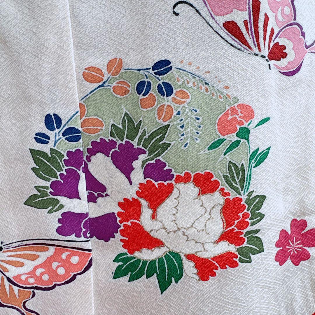 七五三　３歳女の子　産着リメイク　きもの長襦袢　しぼり　ピンク白赤　蝶　7040