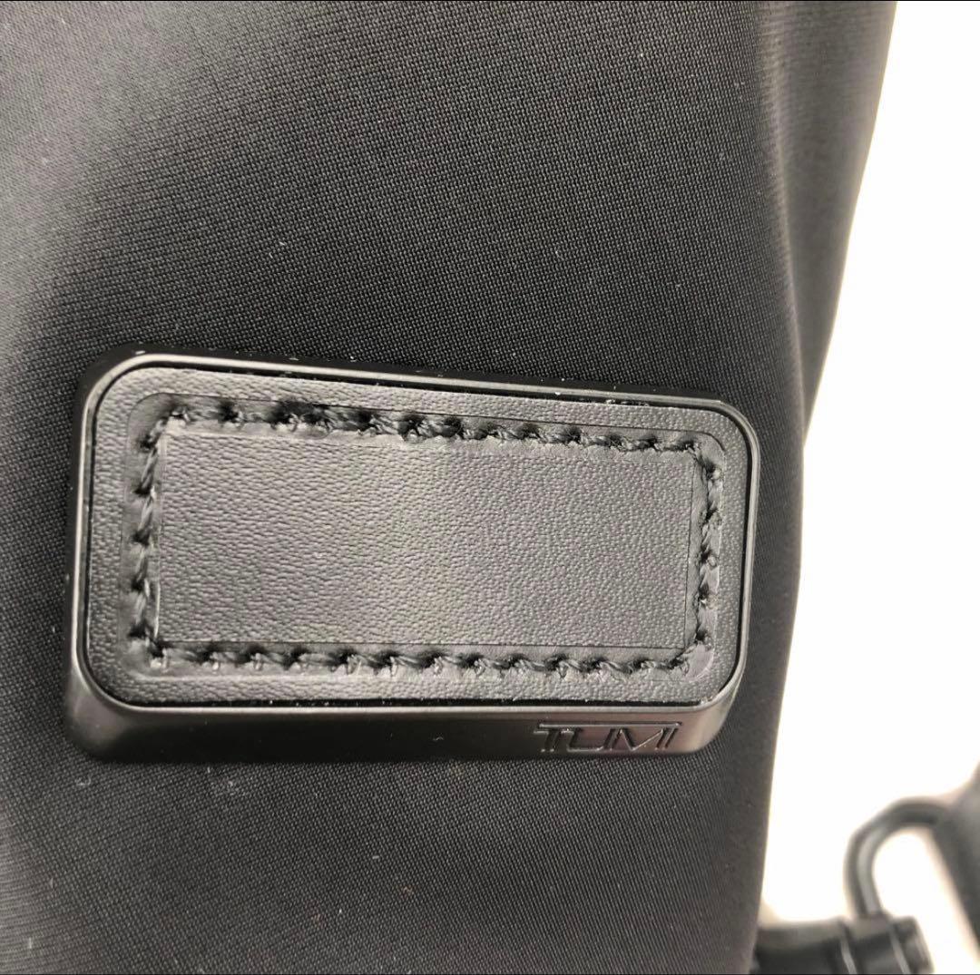 TUMI ボディバッグ ブラック