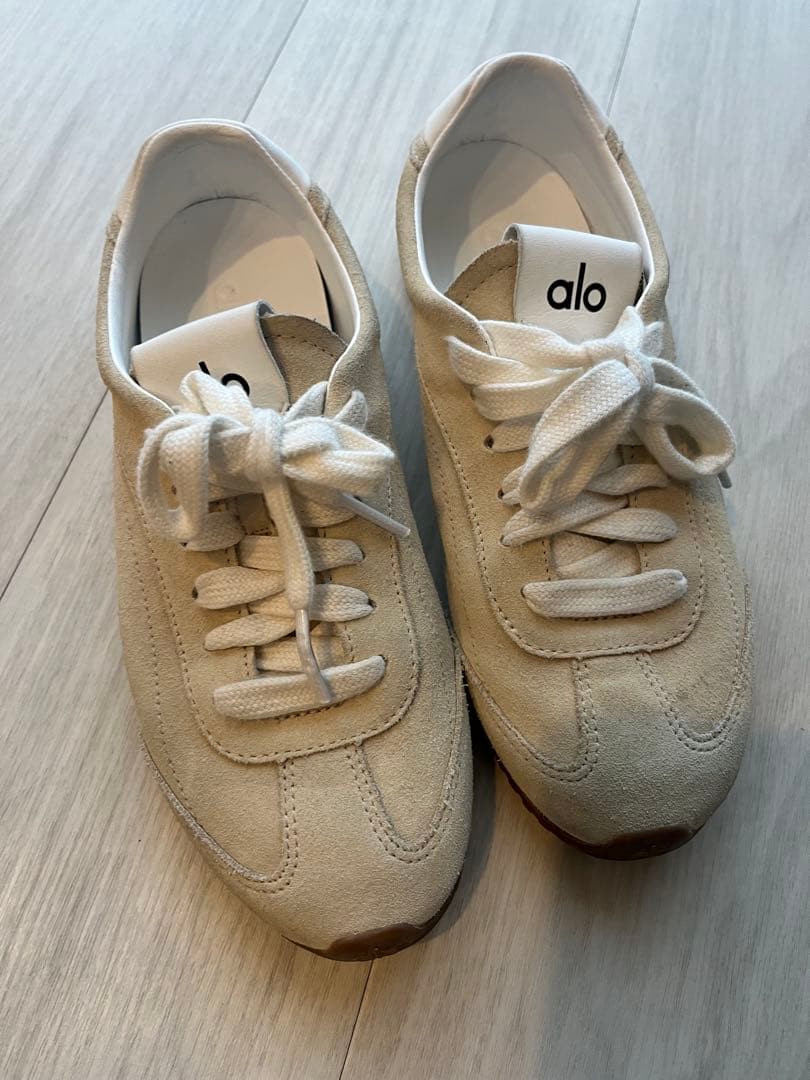 alo スニーカー US M6/W7.5 クリーム