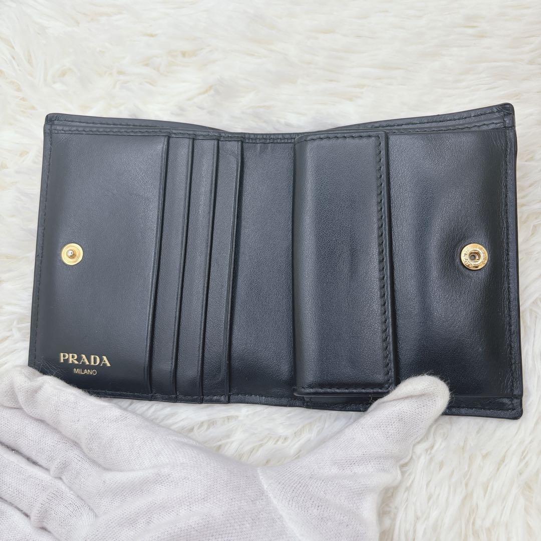 PRADA ヴィッテロムーブ 折り財布 三角ロゴ ゴールド RFID