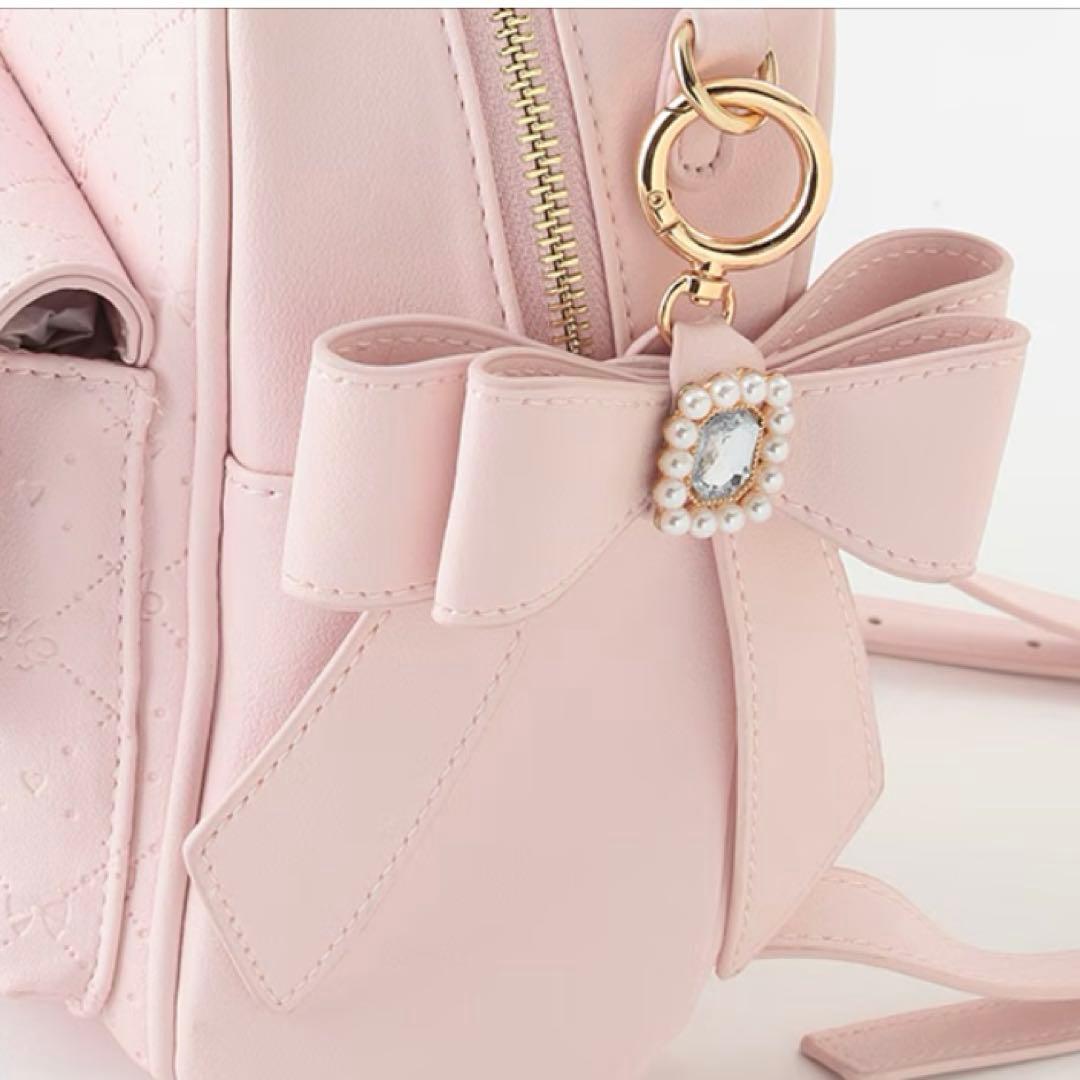 メゾピアノ モノグラム柄型押し　ミニリュック