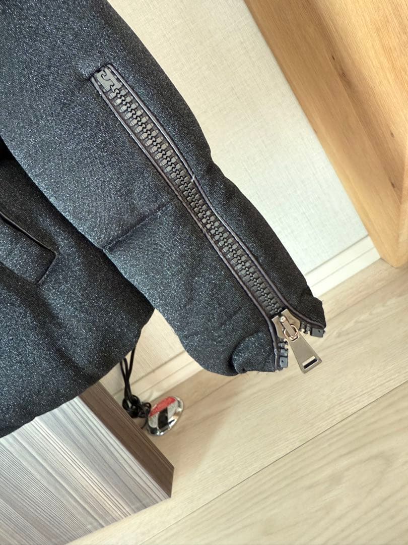 【希少】【極美品】MONCLER ブラック　ラメ　ダウンジャケット　0