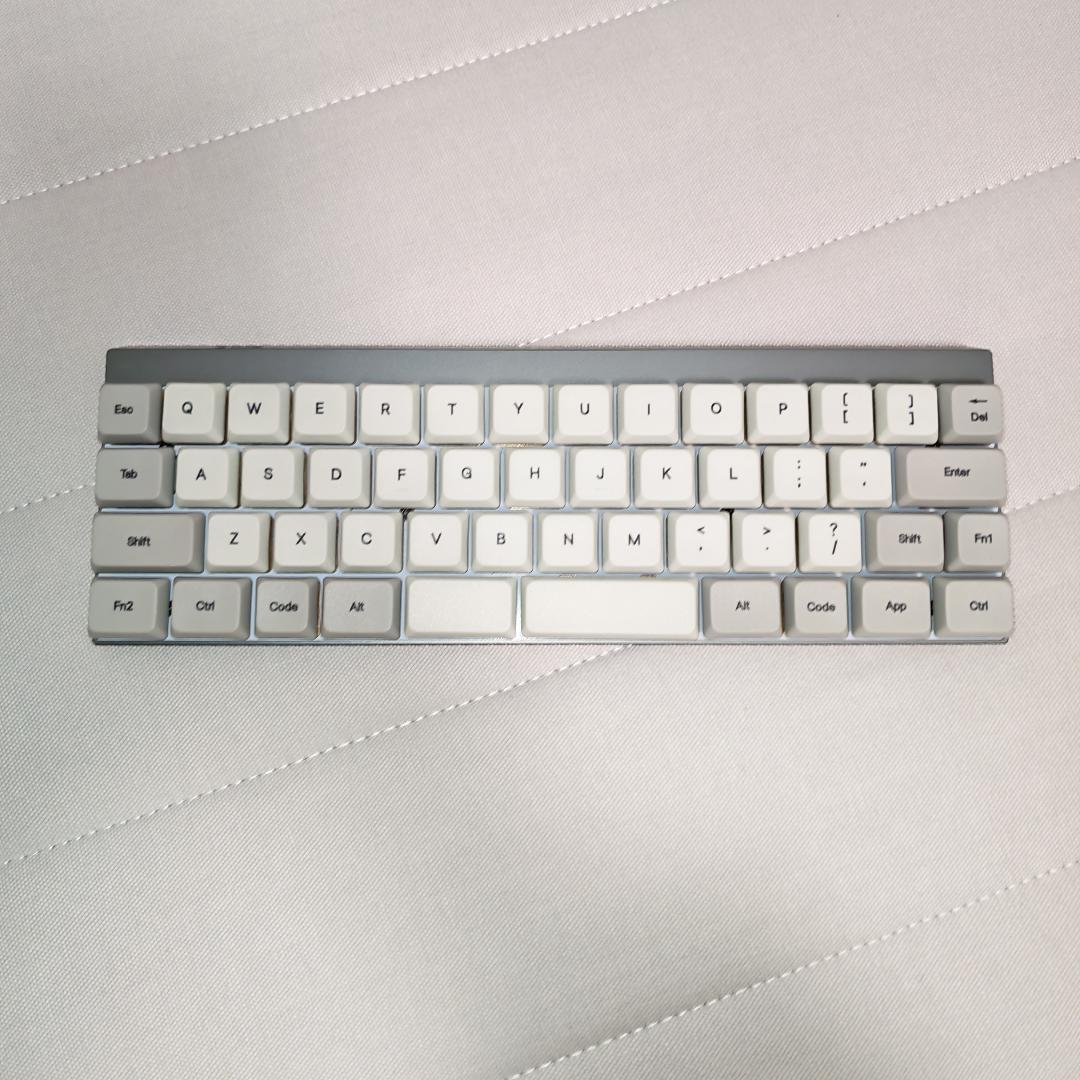 Vortex Core Plus 赤軸 VTK-5000 40％キーボード