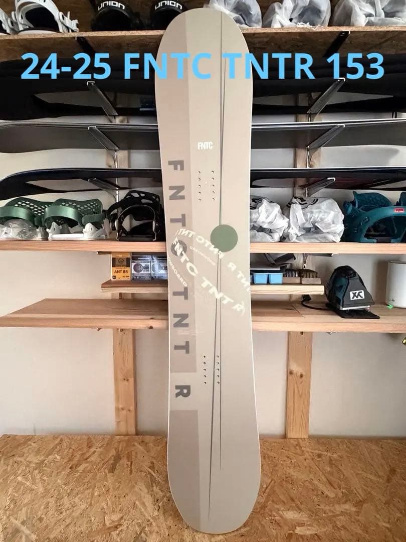 新品未使用　24-25 FNTC TNTR 153 ワームグレイ