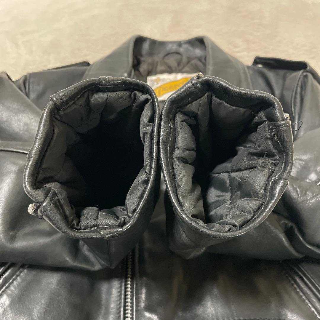 【美品】SCHOTT ダブルライダースジャケット 短丈 キルティング S