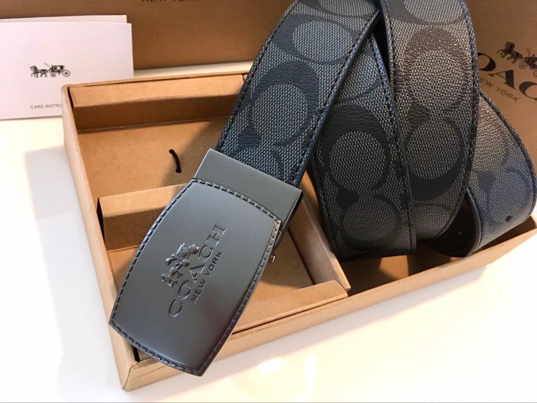 SALE♪コーチ　新品　リバーシブルベルト　馬車バックルセット