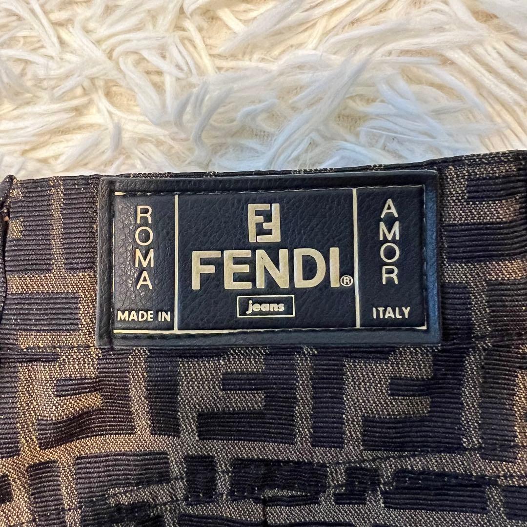 【未使用に近い】フェンディ タイトスカート ズッカ柄 30インチ