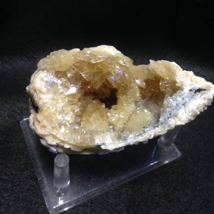 天然石:カルサイト「イエロー」