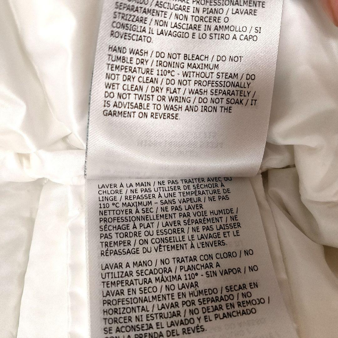 MONCLER 付属品有り！真っ白で可愛い！レア色！モンクレール　ダウン ベスト