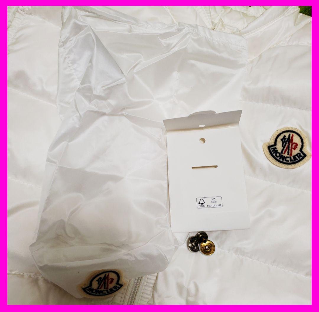 MONCLER 付属品有り！真っ白で可愛い！レア色！モンクレール　ダウン ベスト