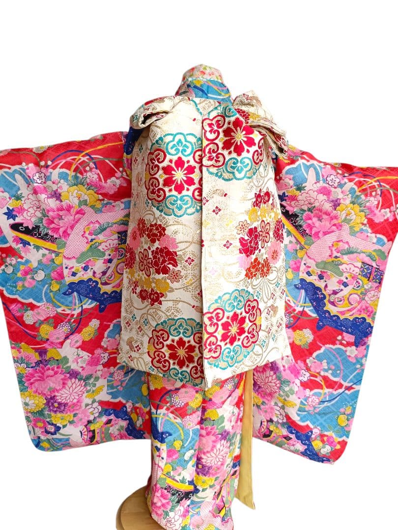 専用です☆アンティークカラフル模様の着物