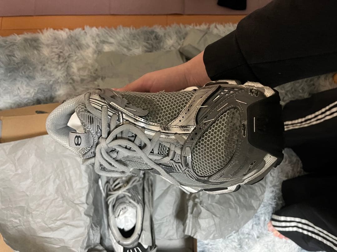 stapler スニーカー バレンシアガ