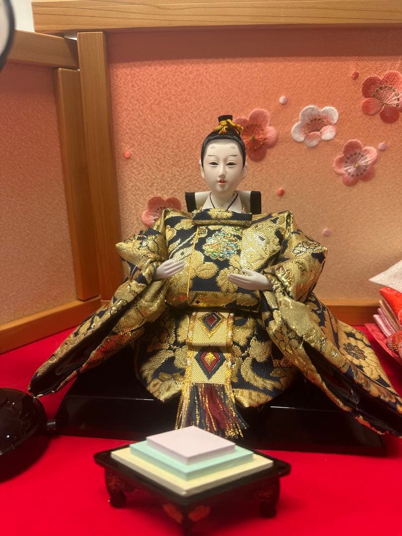 三段五人飾り 雛人形セット 木製台屏風付き （親王飾り＋三人官女／道具一式）